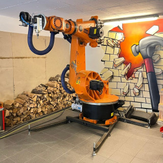 Kuka KR 200-2 mit KRC1