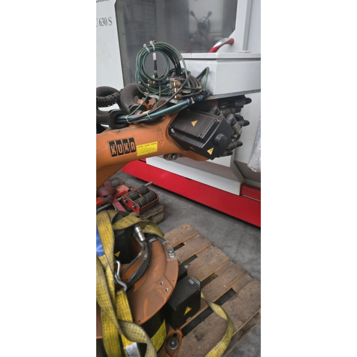 KUKA KR 6  11/2008, 235 kg