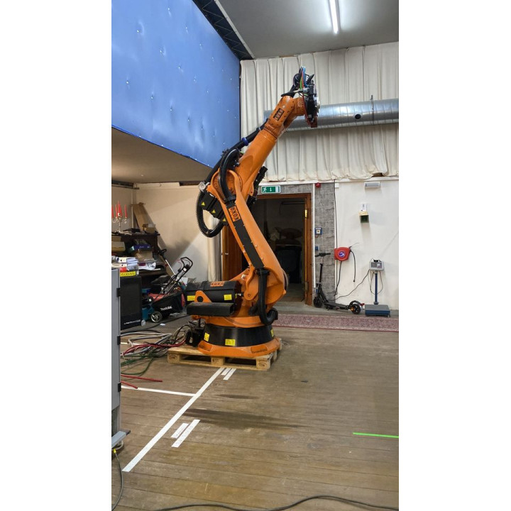Kuka KR210 KRC2