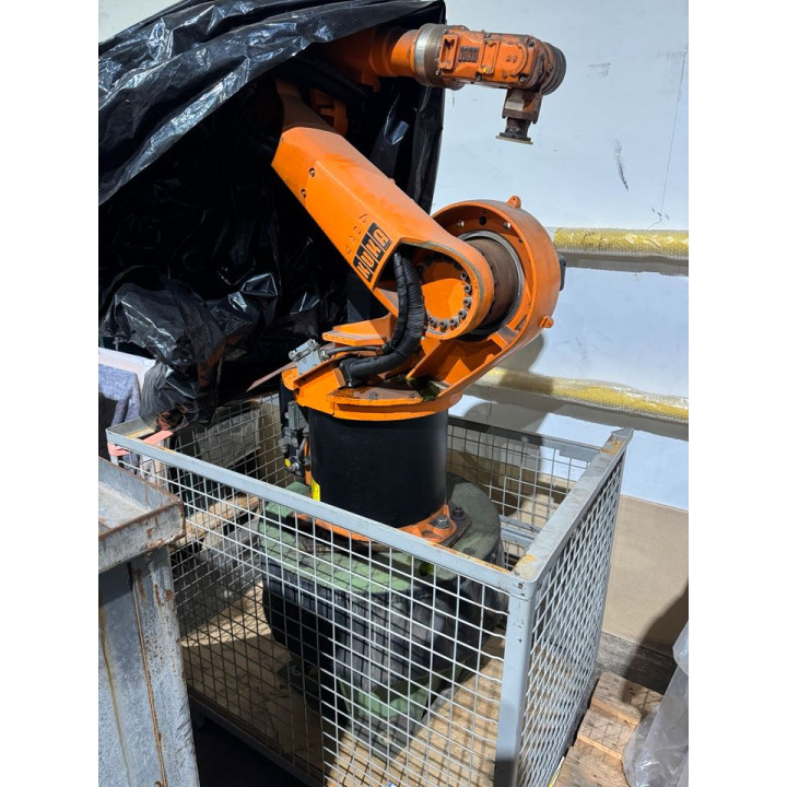 Kuka 6 Achs Roboter  KAYNAK ROBOTU