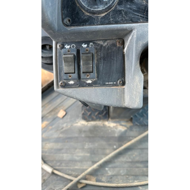 Caterpillar CS423E Walze