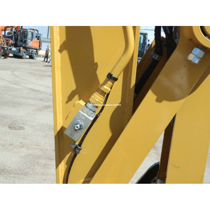 CATERPILLAR 323 LR -neu-