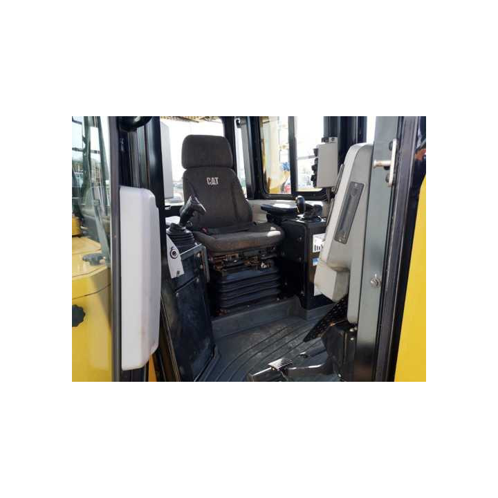 Caterpillar - 2015 - D6T LGP