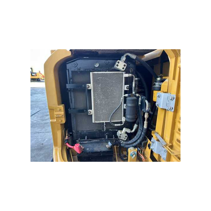 Caterpillar - 2016 - 306